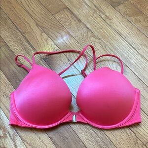 Victoria’s Secret front closure Push-Up Bra 34D